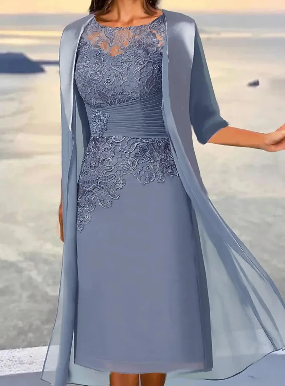 Robe mère de la mariée bohème chic de la marque Robe de mariée Paris, avec détails délicats et style élégant.